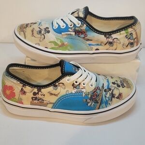 Vans x Disney Aloha Mickey Mouse Hawaii Sneakers Size 2.5
